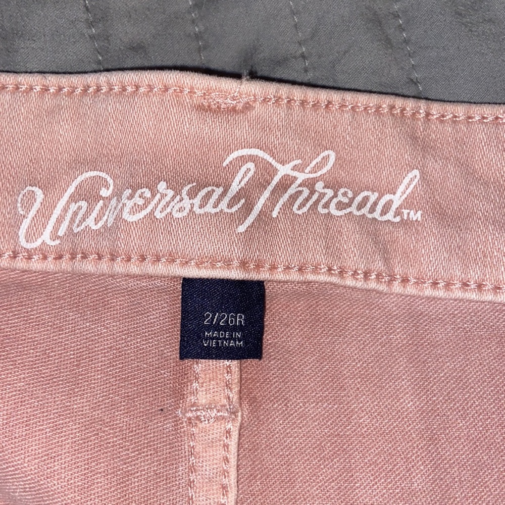 Pink Universal Thread Mid Rise Skinny Jeans - Picture 5 of 6